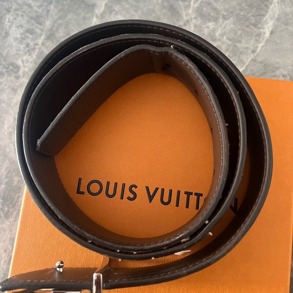Louis Vuitton Initiales Belt - Picture 11 of 11